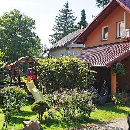 Appartement Agroturystka U Basi à Pietrzykowice  Extérieur photo