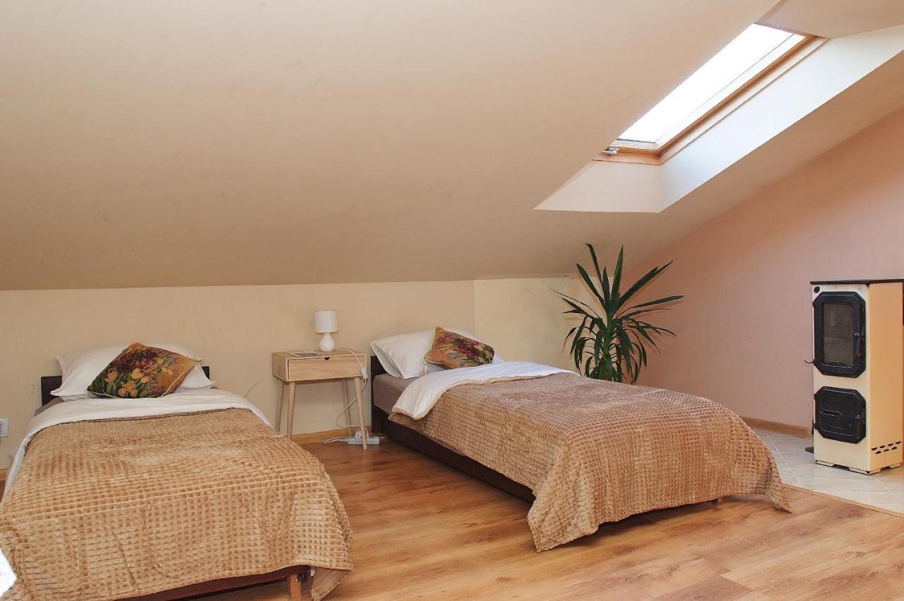 Appartement Agroturystka U Basi à Pietrzykowice  Extérieur photo